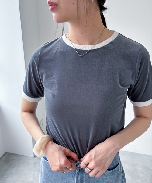 EPIMI E'PIMMY（エピミエピミー）の「シアーベロアリンガーTシャツ（Tシャツ/カットソー・レディース・アイボリー/グリーン/グレー・MEDIUM）」の5枚目の写真