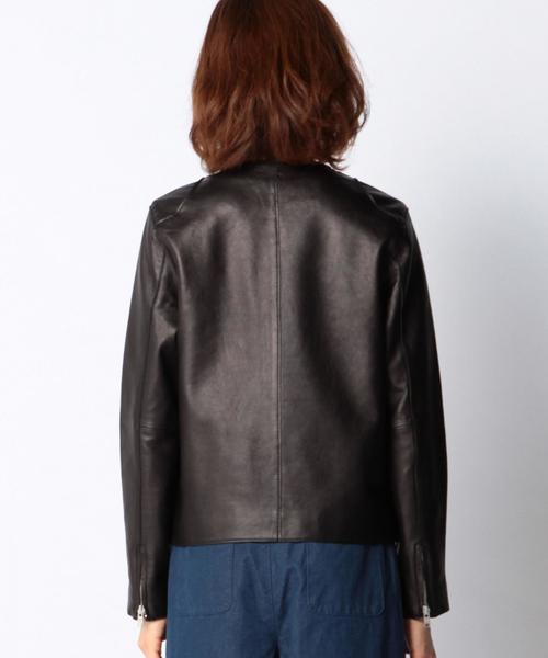 SHIPS for women(シップスフォーウィメン)の「レザーシングル ノーカラージャケット(ノーカラージャケット・レディース・ブラック・38/36)」の2枚目の写真