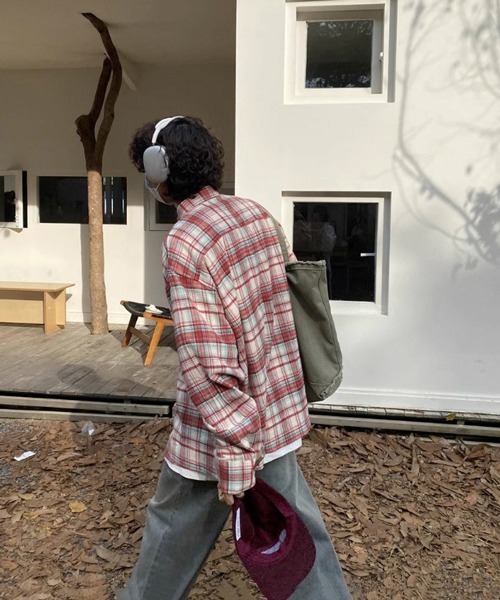 NOWLE（ノウル）の「【NOWLE】オンブレチェック ブロックチェック 長袖シャツ（シャツ/ブラウス・メンズ・ブルー/レッド/イエロー・MEDIUM/LARGE）」の16枚目の写真