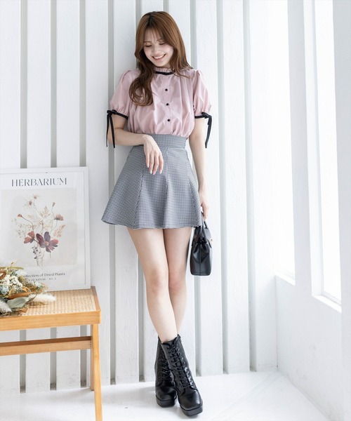 clear(クリア)の「配色フリルネックタックブラウス≪2024SS≫(シャツ/ブラウス・レディース・ピンク/ブラック/オフホワイト・F)」の17枚目の写真