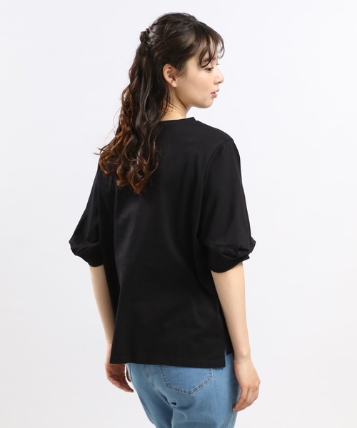 GLOBAL WORK Smile Seed Store（グローバルワーク スマイルシードストア）の「冷感袖タックＴシャツ半袖/102729（Tシャツ/カットソー・レディース・ブラック/チャコール/ライトブルー/ベージュ/オフホワイト・MEDIUM/SMALL/X-LARGE/LARGE）」の8枚目の写真