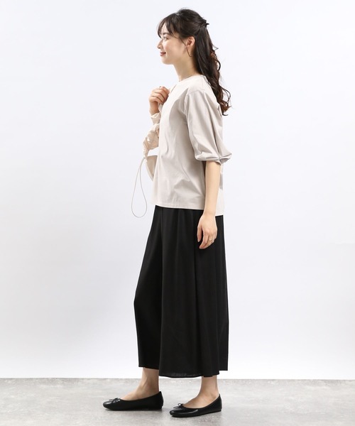 GLOBAL WORK Smile Seed Store（グローバルワーク スマイルシードストア）の「冷感袖タックＴシャツ半袖/102729（Tシャツ/カットソー・レディース・ブラック/チャコール/ライトブルー/ベージュ/オフホワイト・MEDIUM/SMALL/X-LARGE/LARGE）」の17枚目の写真