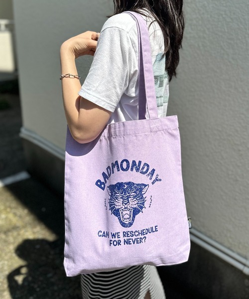 mi via loca（ミヴィアロカ）の「RECYCLED SOFT FABRIC パンサートートバッグ（トートバッグ・レディース・パープル/ホワイト系その他/グレー/アイボリー・FREE）」の15枚目の写真