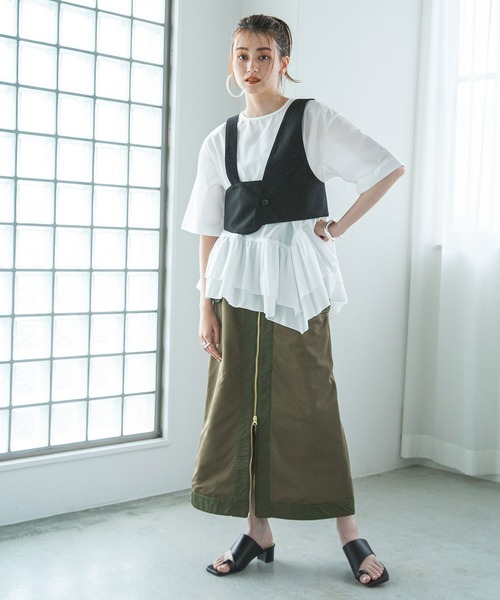 bohmal(ボマール)の「ショートアシンメトリービスチェベスト(ベスト・レディース・ブラック・FREE)」の5枚目の写真