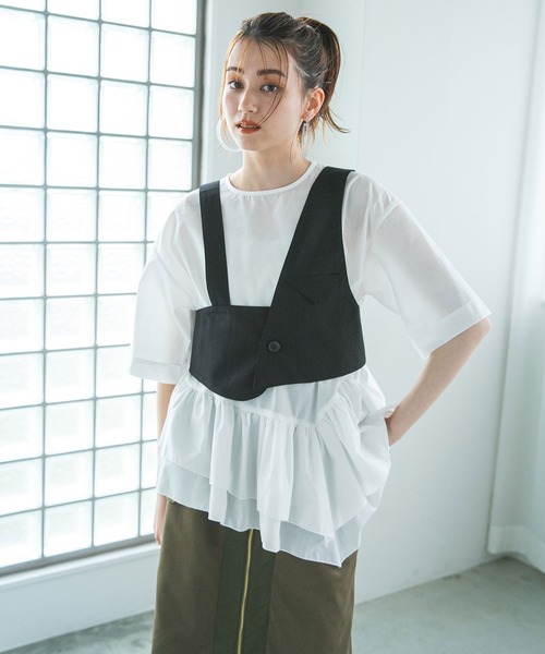 bohmal(ボマール)の「ショートアシンメトリービスチェベスト(ベスト・レディース・ブラック・FREE)」の2枚目の写真
