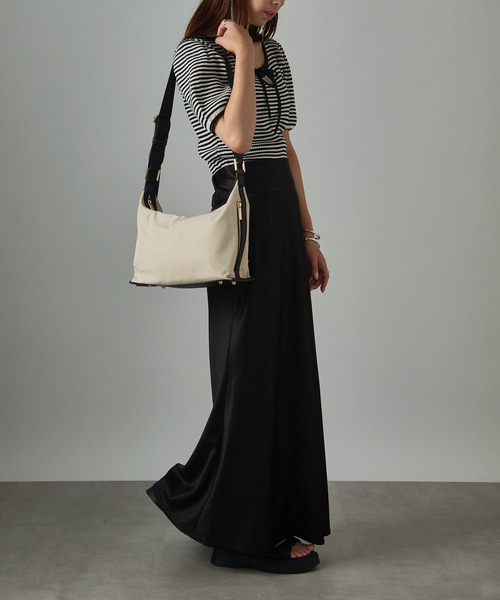 MIAN （ミアン）の「【MIAN】ナイロンショルダーバッグ / 2241-158-1（ショルダーバッグ・レディース・ブラック/ホワイト・FREE）」の13枚目の写真