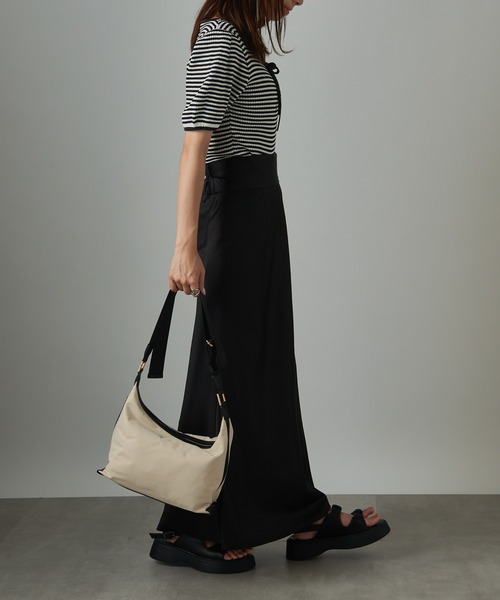 MIAN （ミアン）の「【MIAN】ナイロンショルダーバッグ / 2241-158-1（ショルダーバッグ・レディース・ブラック/ホワイト・FREE）」の17枚目の写真