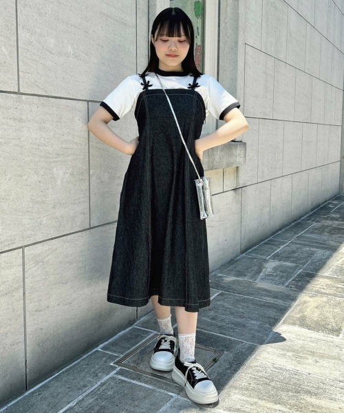 F i.n.t（フィント）の「プチリボンデニムキャミワンピース/fint（ワンピース・レディース・オフホワイト/ブラック・FREE）」の6枚目の写真