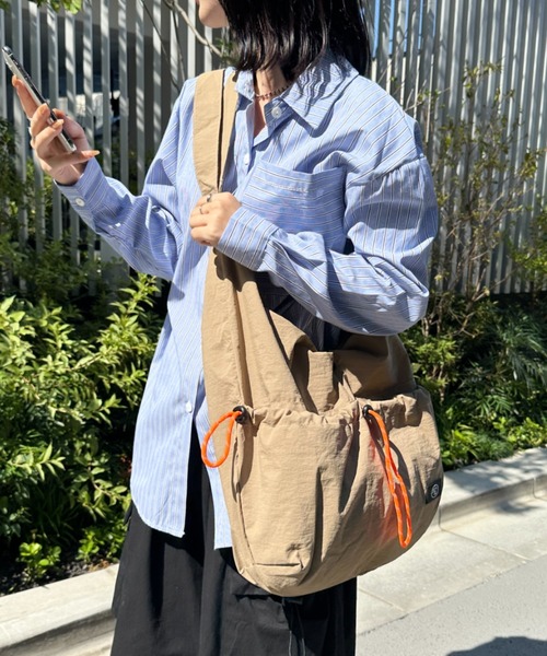 CREATIVE DRUG STORE ショルダーバッグ BG47 グレー CREATIVE DRUG STORE ショルダーバッグ BG47 グレー CREATIVE