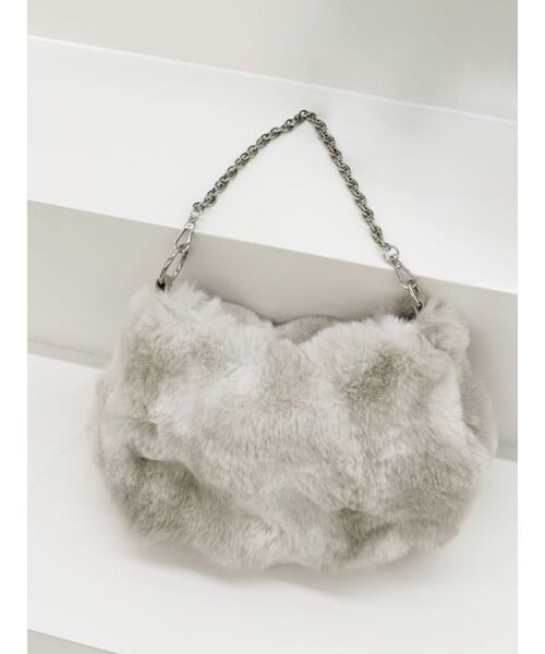 MURUA（ムルーア）の「2WAYフェイクファーバッグ（ハンドバッグ・レディース・ベージュ/ブルー・FREE）」の2枚目の写真