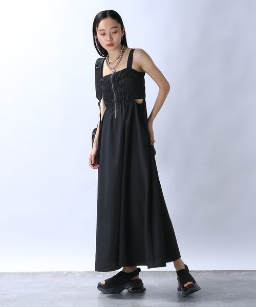 JEANASIS(ジーナシス)の「フロントZIPシャーリングワンピース/135698(ワンピース・レディース・ブラック/ライトグレー系/グレー系その他・FREE)」の4枚目の写真