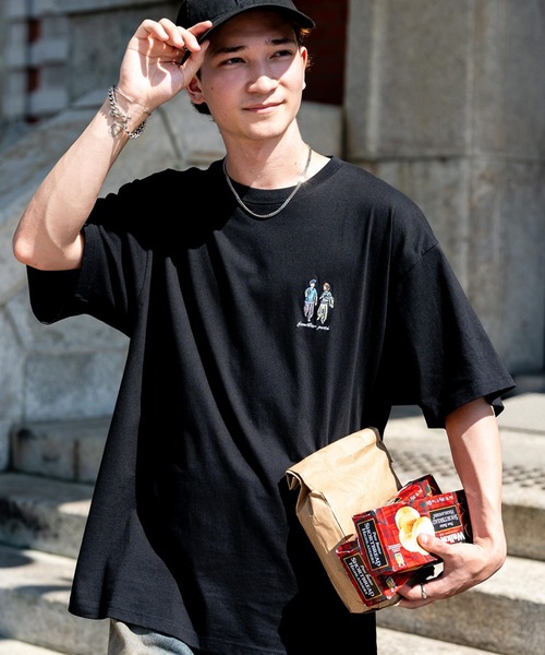 Rocky Monroe（ロッキーモンロー）の「オーバーサイズワンポイント刺繍半袖Tシャツ（Tシャツ/カットソー・メンズ・ブラック/ホワイト/ブルー/ネイビー/ミント/ホワイト系/ブラック系/グリーン系・M/L/XL）」の4枚目の写真