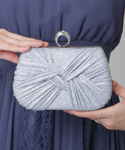 Lace Ladies(レースレディース)の「ビジューリング付き ラメ ギャザー 2WAY コンパクト バッグ(クラッチバッグ・レディース・シルバー/ブラック/ベージュ・FREE)」の10枚目の写真