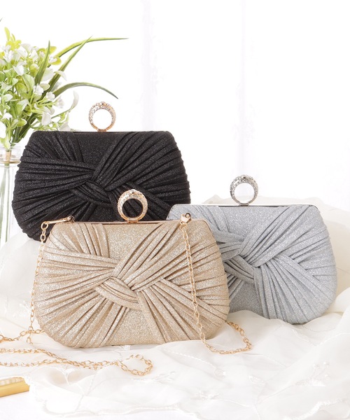 Lace Ladies(レースレディース)の「ビジューリング付き ラメ ギャザー 2WAY コンパクト バッグ(クラッチバッグ・レディース・シルバー/ブラック/ベージュ・FREE)」の18枚目の写真