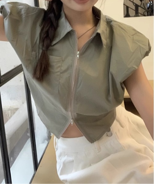 Jasmine Grandiflorum（ジャスミングランディフローラム）の「【Jasmine】バルーンスリーブシャツブラウス (SS)（シャツ/ブラウス・レディース・ブラック/ホワイト/ライトグリーン・FREE）」の16枚目の写真