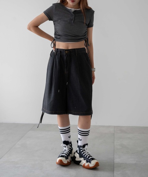 dispark（ディスパーク）の「DISPARK/ドロストワイドルーズハーフパンツ（デニムパンツ・レディース・ライトインディゴブルー/ブラック・FREE）」の13枚目の写真