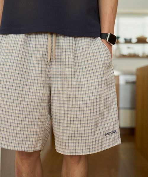 BROKEN BASE(ブロークンベース)の「seersucker check shorts(その他パンツ・メンズ・グリーン/ブラック/カーキ/ダークブラック/ベージュ/ダークカーキ・LARGE/MEDIUM)」の12枚目の写真
