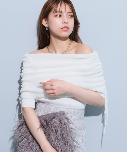 大人のオフショルニット５分袖アルページュストーリー 完売品Arpege story 【店舗限定】大人のオフショルニット