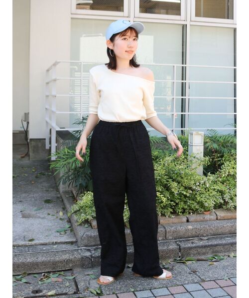 Ungrid(アングリッド)の「ワンショルテレコTee(Tシャツ/カットソー・レディース・オレンジ/オフホワイト/チャコールグレー・FREE)」の13枚目の写真