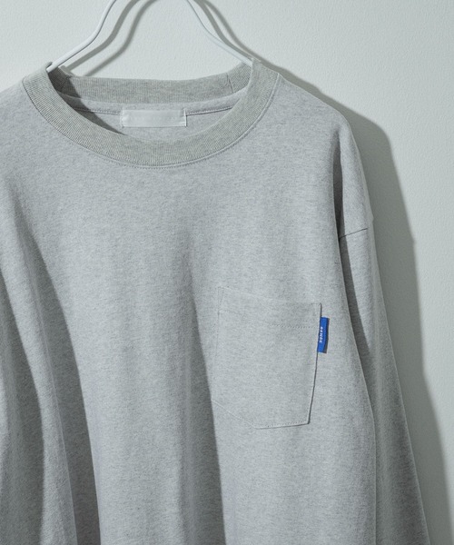 SENSE OF PLACE by URBAN RESEARCH（センスオブプレイスバイアーバンリサーチ）の「コットンクルーネックロングスリーブTシャツ（Tシャツ/カットソー・メンズ・ブラック/ホワイト/ライトグレー・LARGE/MEDIUM）」の3枚目の写真