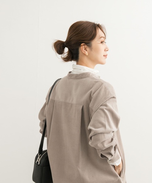 URBAN RESEARCH DOORS（アーバンリサーチドアーズ）の「カシミヤシルク混タートルネックカットソー（Tシャツ/カットソー・レディース・オフホワイト/グレー/ブルー・MEDIUM）」の8枚目の写真