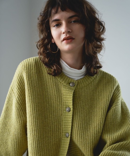 URBAN RESEARCH DOORS（アーバンリサーチドアーズ）の「カシミヤシルク混タートルネックカットソー（Tシャツ/カットソー・レディース・オフホワイト/グレー/ブルー・MEDIUM）」の15枚目の写真