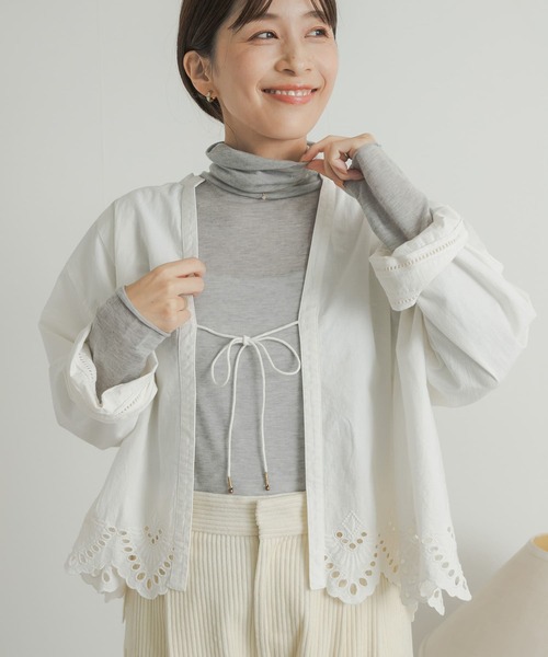 URBAN RESEARCH DOORS（アーバンリサーチドアーズ）の「カシミヤシルク混タートルネックカットソー（Tシャツ/カットソー・レディース・オフホワイト/グレー/ブルー・MEDIUM）」の17枚目の写真