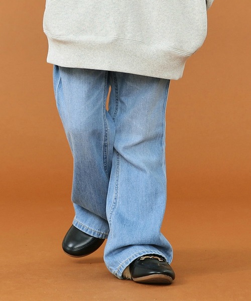 Lee(リー)の「Lee/リー【110-150cm】キッズ フレアーデニムパンツ(デニムパンツ・キッズ・ブルー/ライトインディゴブルー・110/120/130/140/150/160)」の7枚目の写真