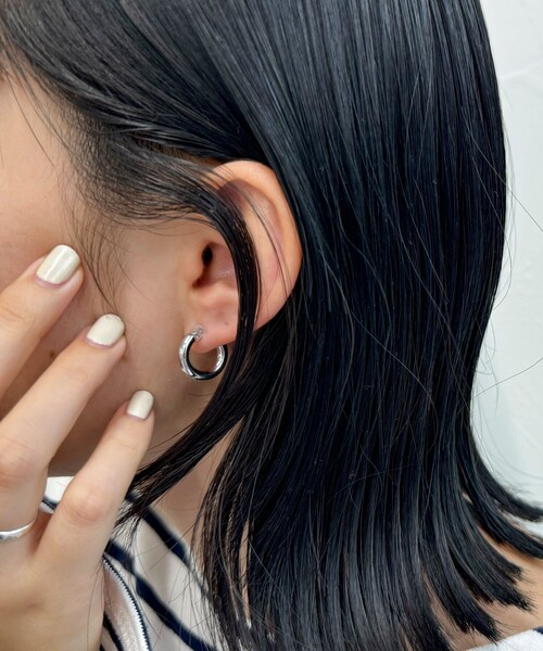 fredy emue（フレディエミュ）の「馬蹄パールゆらゆらピアス（ピアス（両耳用）・レディース・ゴールド/シルバー・FREE）」の6枚目の写真