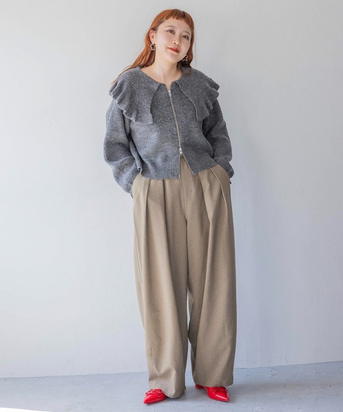 LOWRYS FARM（ローリーズファーム）の「バルーンタックパンツ（その他パンツ・レディース・ライトベージュ/ダークベージュ/ブラック・マルチサイズ）」の4枚目の写真