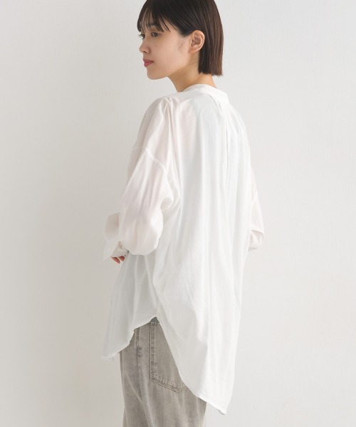 OMNES(オムネス)の「綿レーヨン後ろタックコクーンシャツ(シャツ/ブラウス・レディース・ピンク/ブラック/ホワイト・FREE)」の9枚目の写真