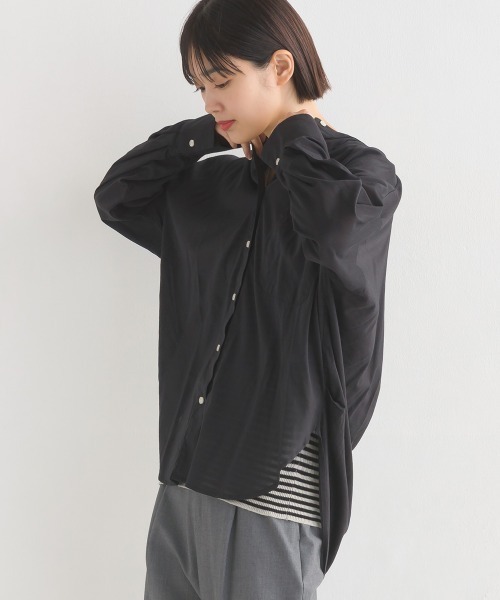 OMNES(オムネス)の「綿レーヨン後ろタックコクーンシャツ(シャツ/ブラウス・レディース・ピンク/ブラック/ホワイト・FREE)」の19枚目の写真