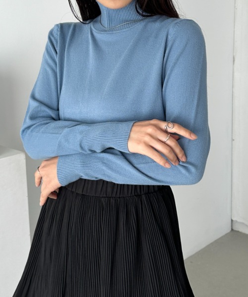 CLEA(クレア)の「ハイネック無地ニットトップス(ニット/セーター・レディース・ブルー/グレイッシュベージュ/ブラック/ピンク/ホワイト・FREE)」の14枚目の写真