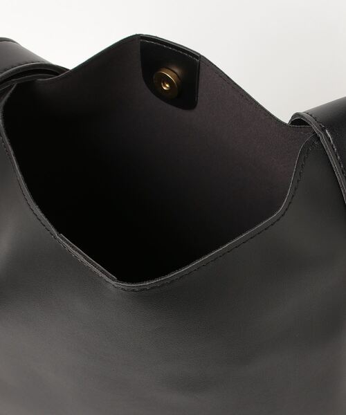 CALIFORNIA OUTFITTERS（カリフォルニア アウトフィッターズ）の「3-9B4 ワンハンドル スクエア ショルダーバッグ A4サイズ 2WAY（ショルダーバッグ・レディース・ブラウン/ブラック・ONESIZE）」の5枚目の写真