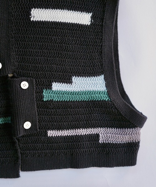 sneeuw（スニュウ）の「コンポジションカーディガン（カーディガン/ボレロ・レディース・アイボリー/ブラック・ONESIZE）」の13枚目の写真