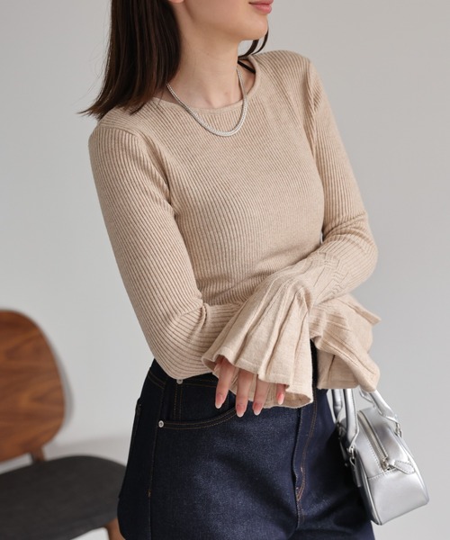 model：162cm 着用サイズ：F