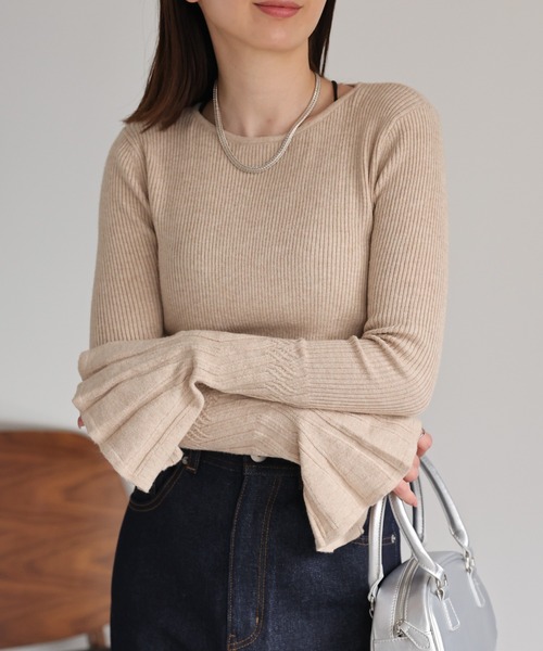 model：162cm 着用サイズ：F