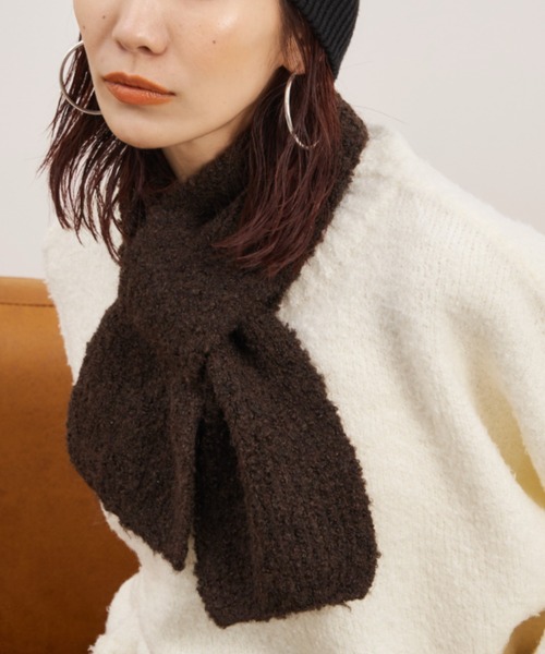 Auntie Rosa Holiday（アンティローザホリデー）の「ブークレショートマフラー（マフラー・レディース・ブラウン/グレー/ブラック・FREE）」の3枚目の写真