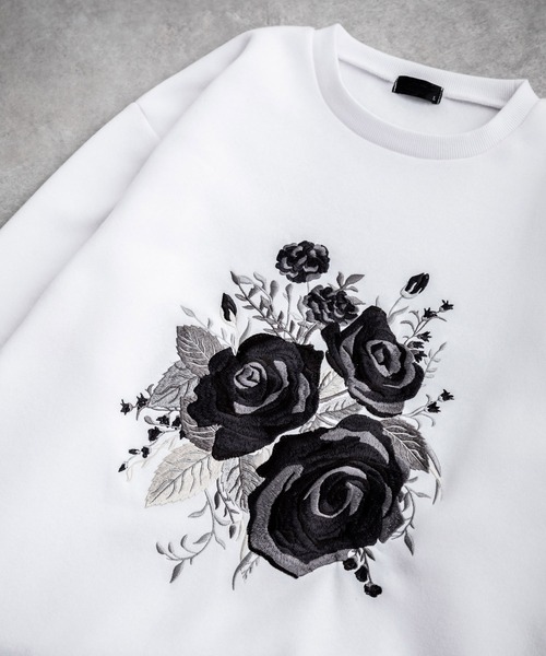 【セール】オーバーサイズ薔薇刺繍スウェットトレーナー（スウェット）｜Rocky Monroe（ロッキーモンロー）