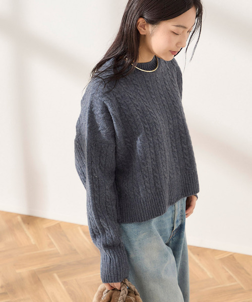 journal standard L'essage(ジャーナルスタンダードレサージュ)の「ケーブルショートプルオーバー(ニット/セーター・レディース・グレー/ブルー系その他/パープル・FREE)」の2枚目の写真