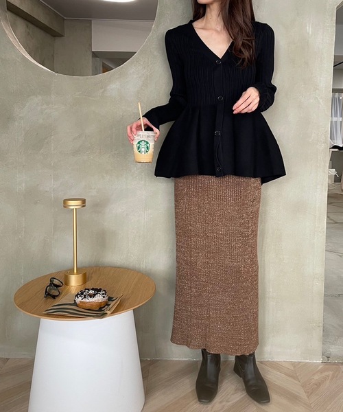Amy(アミィー)の「ペプラムニットカーディガン(カーディガン/ボレロ・レディース・ブラック・LARGE/MEDIUM)」の10枚目の写真