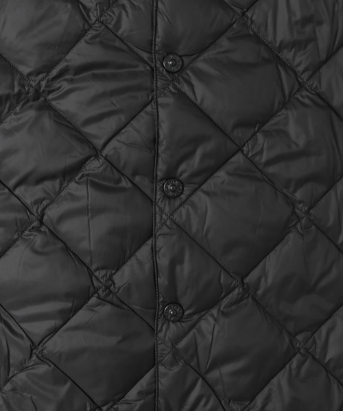 TAION(タイオン)の「TAION CREW NECK DOWN JACKET(ダウンジャケット/コート・レディース・ネイビー/オフホワイト/ベージュ系その他/オリーブ/ブラック・MEDIUM/SMALL)」の20枚目の写真