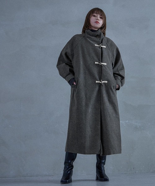 Fashion Letter(ファッションレター)の「スタンドカラー ロングシャギー ダッフルコート(ダッフルコート・レディース・アイボリー/ブラウン/チャコールグレー/ブラック・M)」の3枚目の写真