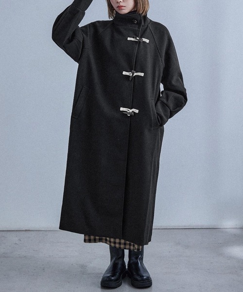 Fashion Letter(ファッションレター)の「スタンドカラー ロングシャギー ダッフルコート(ダッフルコート・レディース・アイボリー/ブラウン/チャコールグレー/ブラック・M)」の2枚目の写真