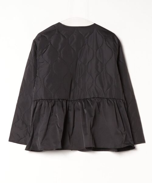 TRUDEA（トルディア）の「ウェーブキルトペプラムブルゾン（ブルゾン・レディース・ブラック/ホワイト・MEDIUM/LARGE）」の3枚目の写真