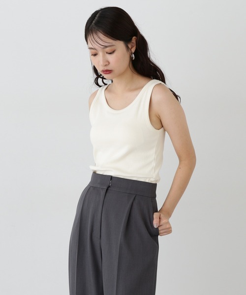 N.（N. Natural Beauty Basic）（エヌエヌナチュラルビューティーベーシック）の「カップツキテレコタンクトップ（タンクトップ・レディース・ブラック/オフホワイト/ブラウン・MEDIUM）」の5枚目の写真