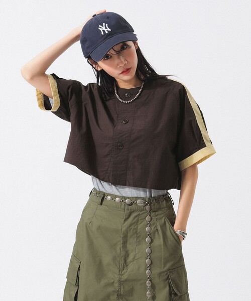 BEAMS BOY(ビームスボーイ)の「ショート ベースボール ショートスリーブ シャツ(シャツ/ブラウス・レディース・ホワイト系その他7/ダークブラウン・ONE SIZE)」の1枚目の写真