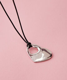 Lara ハートホールロープネックレス
