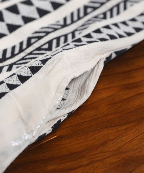 antiqua（アンティカ）の「インド綿シャツワンピース（シャツワンピース・レディース・ブラック/ベージュ・P/R）」の21枚目の写真