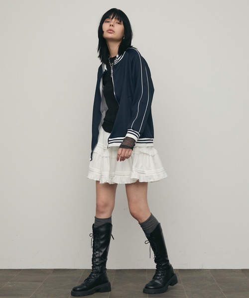 uyu.（ウユ）の「ボリュームフリルミニスカート（スカート・レディース・アイボリー/ブラック・FREE）」の5枚目の写真